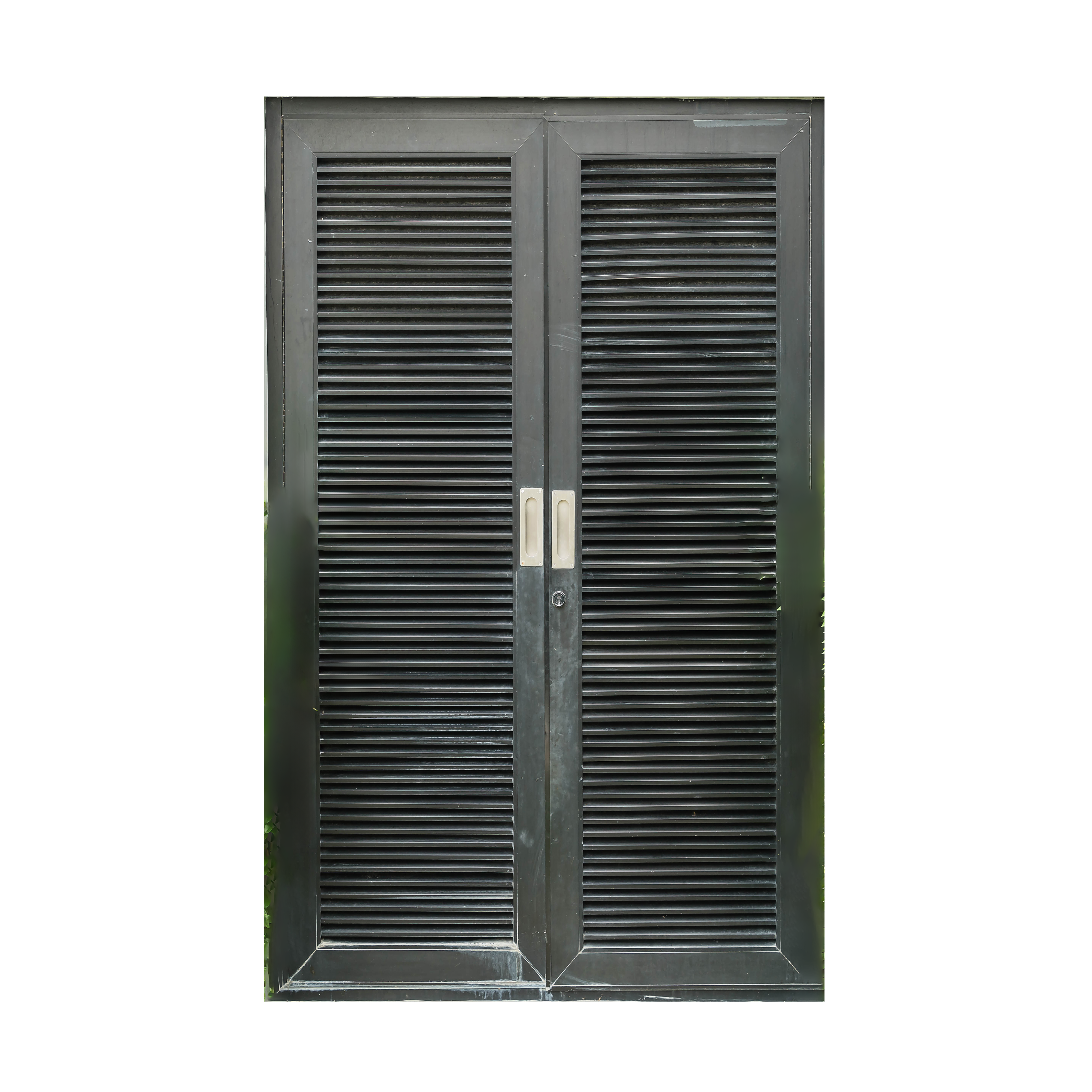 Wooden Louvered Doors